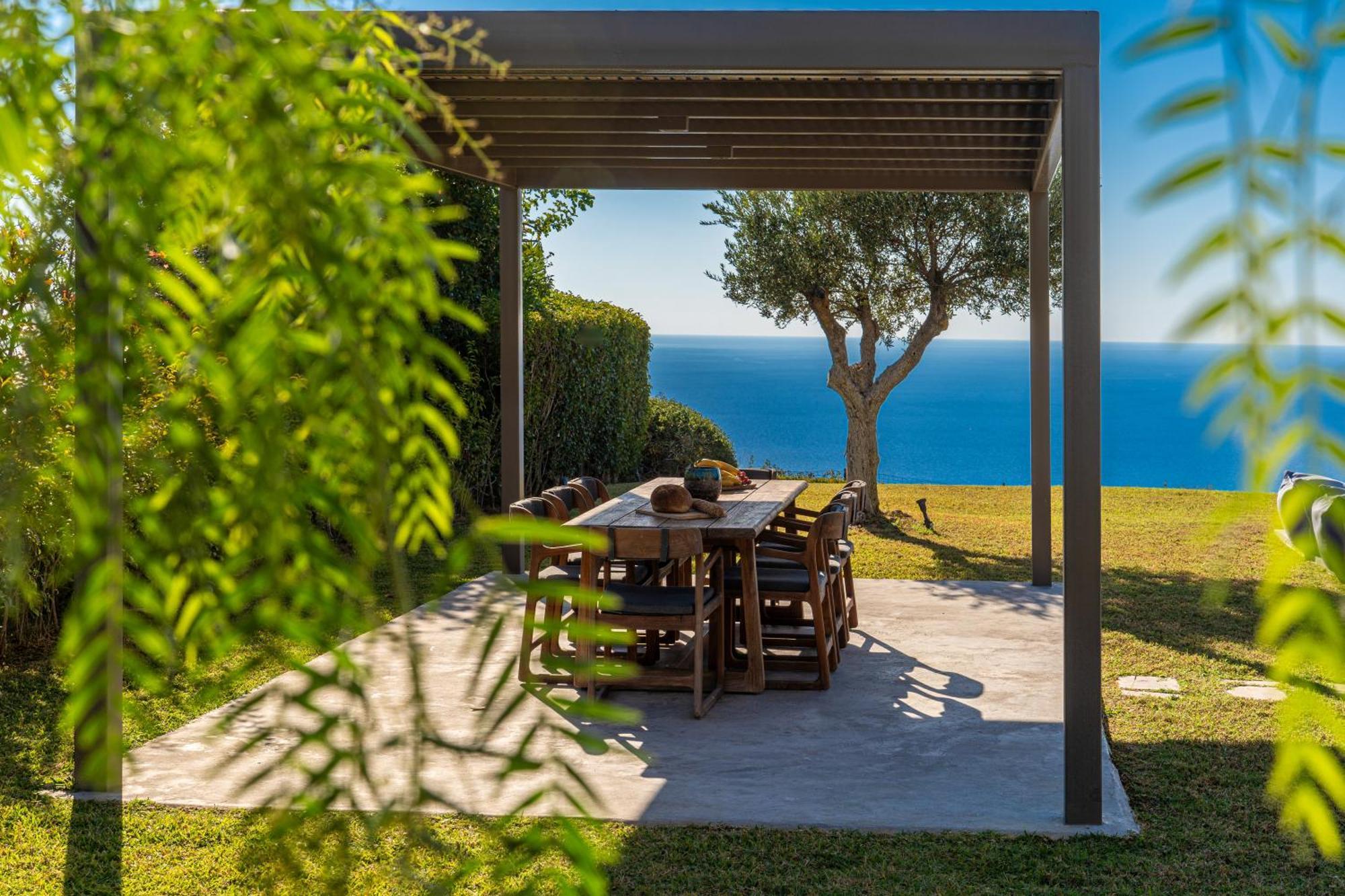Grande Azzurro In Lakithra Villa Exteriör bild